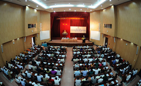 Toàn cảnh Hội nghị Ủy ban Trung ương MTTQ Việt Nam lần thứ 2, khoá VIII.